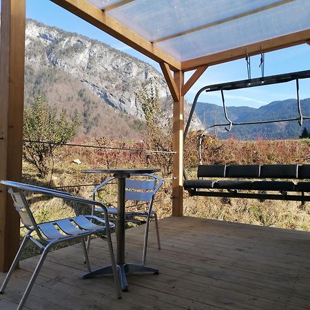 Camping Le Trejeux - Petit Chalet Thônes Exteriör bild